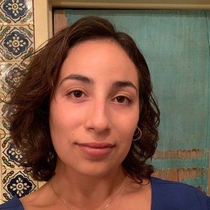 Meet your Posher, Aleya